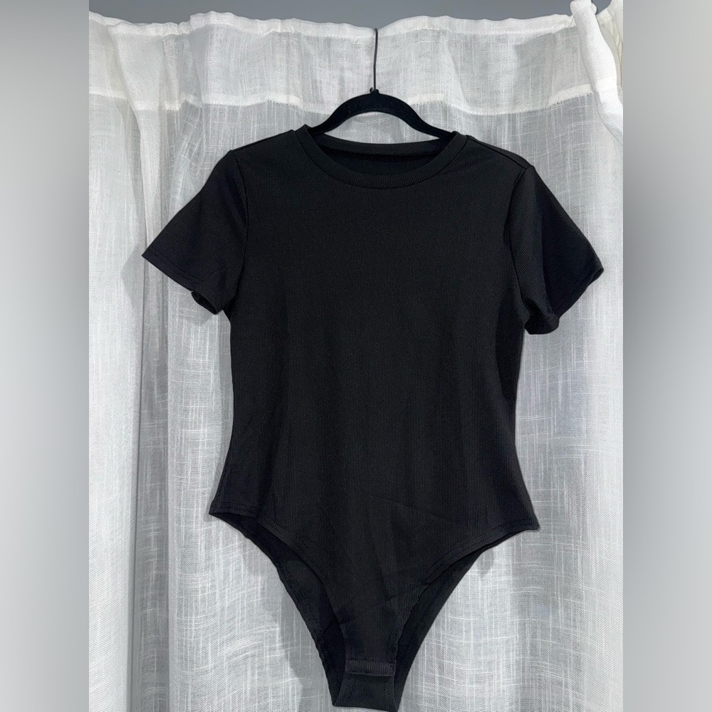 Classic Black Ribbed Bodysuit Large